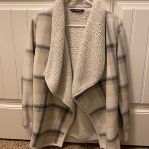 Abercrombie and Fitch sweater size small